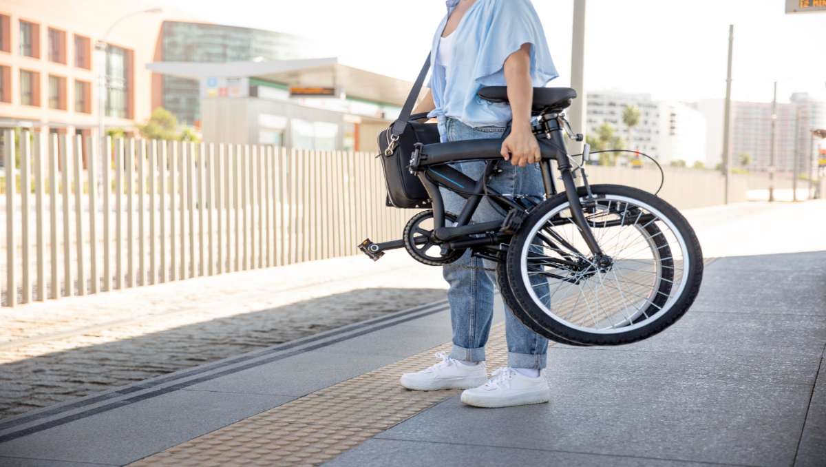 Compact Foldable Motorcycle Compact and Convenient: 5 Smallest Folding E-Bikes