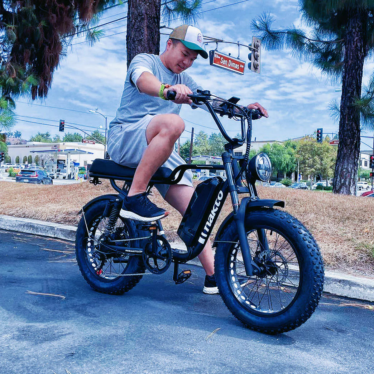 Nakto Fat Tire F2 - F2 Plus Super Cruiser Electric Mountain Bike