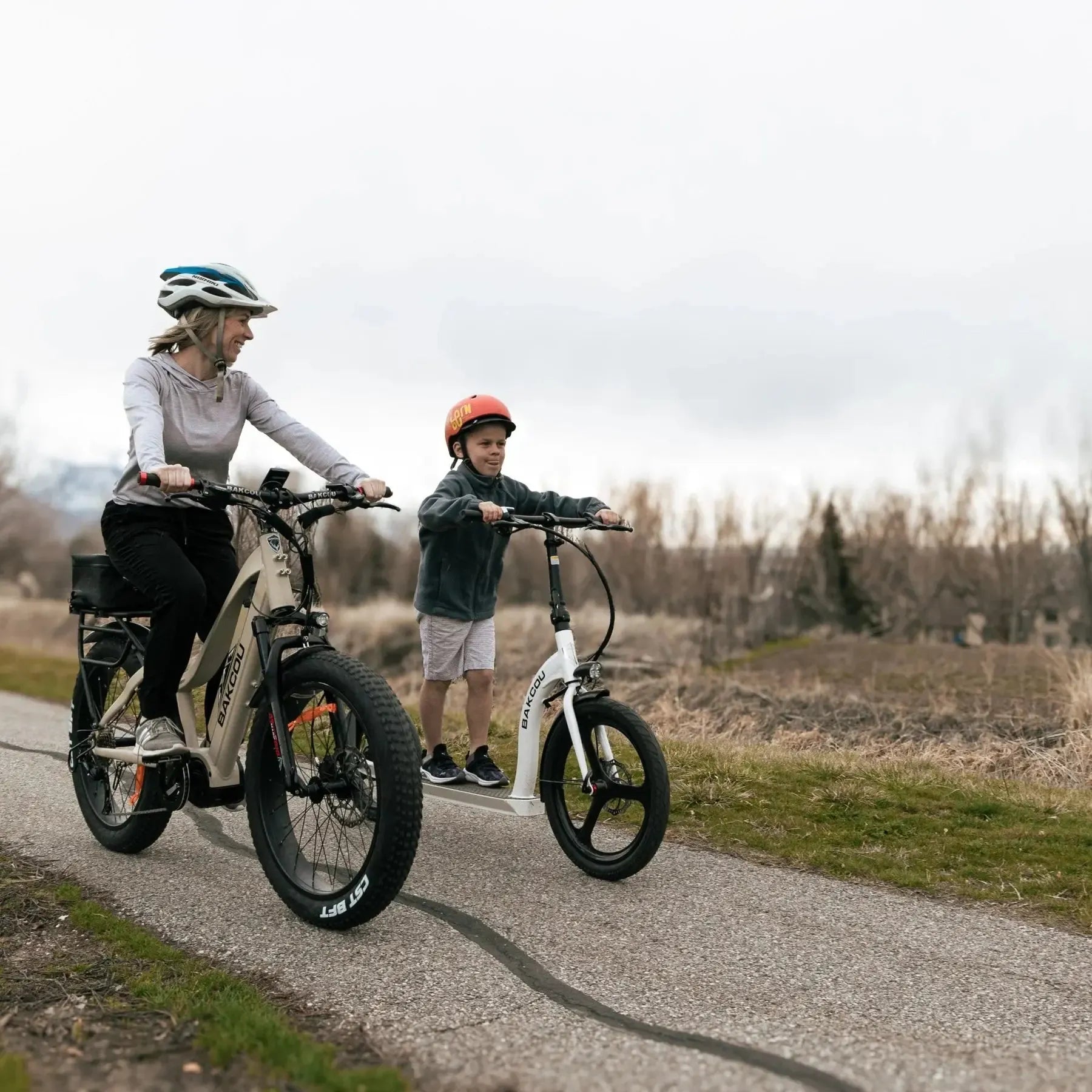 Bakcou 350W Mini Badger Scooter w/ Auto Motor Cutoffs