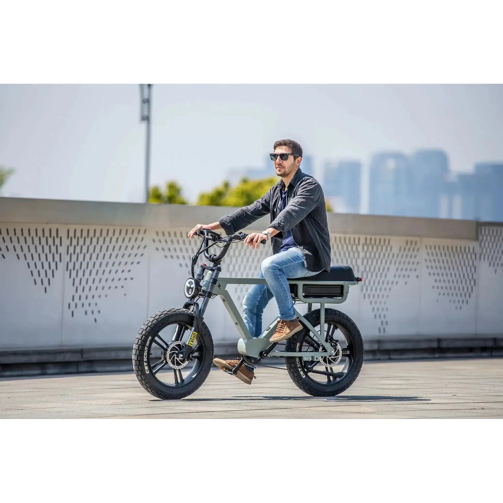 Eunorau Flash Lite 2.0 750W 52V/16Ah Rear-Drive eBike