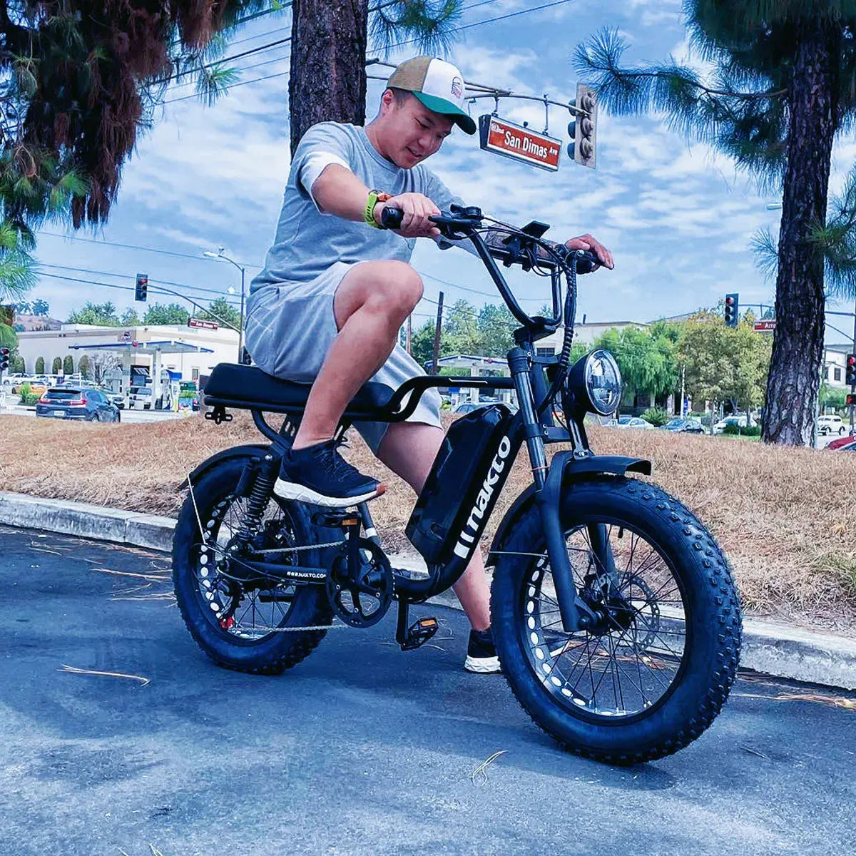 Nakto Fat Tire F2 - F2 Plus Super Cruiser Electric Mountain Bike